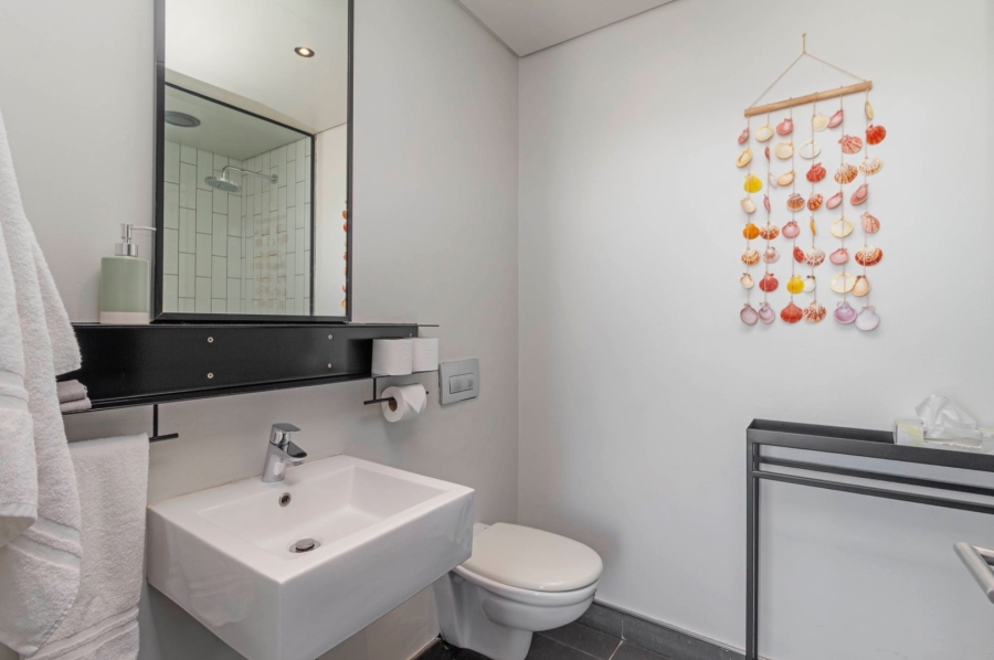 2 Bedroom Property for Sale in Woodstock Western Cape